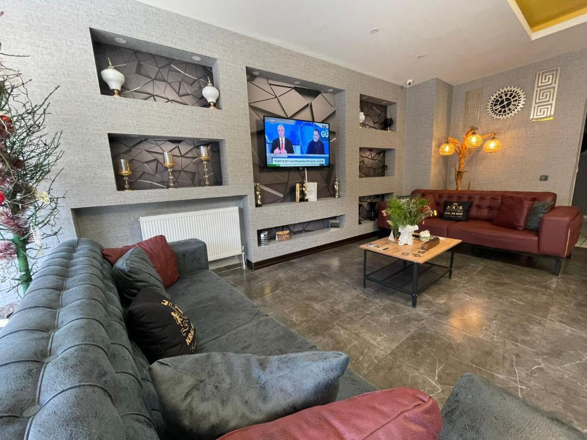 Kral As Suıt Otel 3*