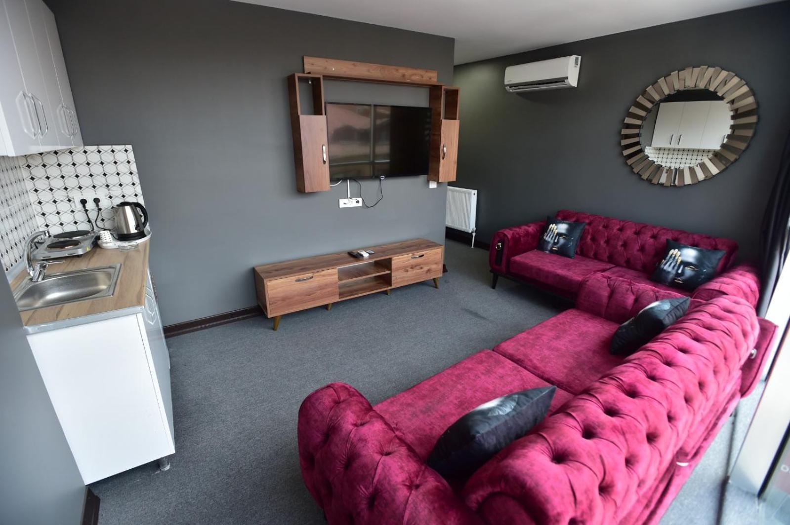 Otel Kral As Suıt 3*